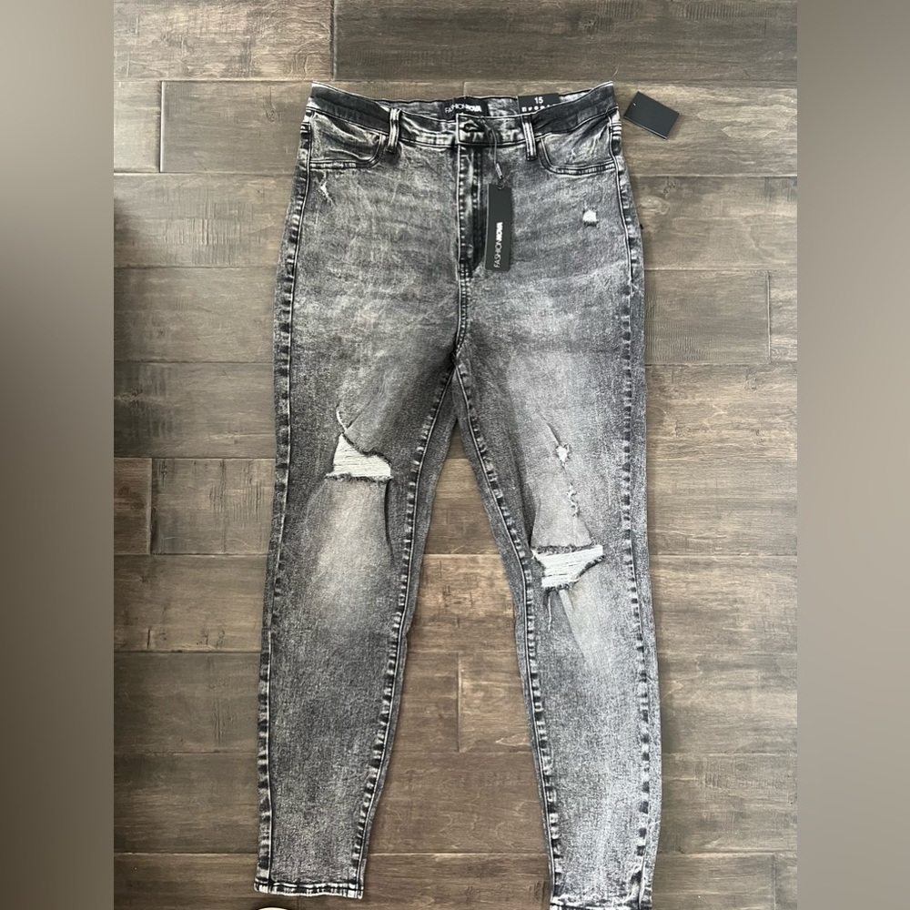 High Stretch Skinny Jeans - Black wash